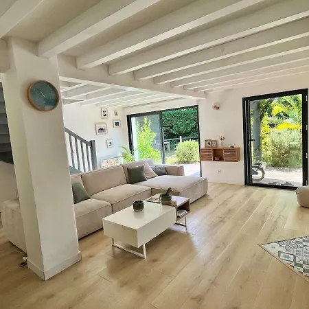 Debussy Villa